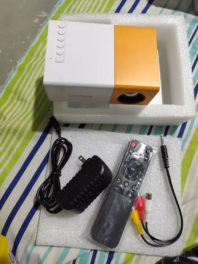 Mini Proyector Led Portátil VIR